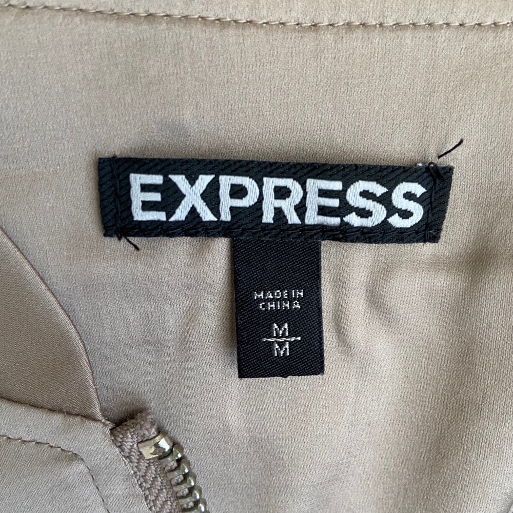 Express Jacket - Picture 2 of 4